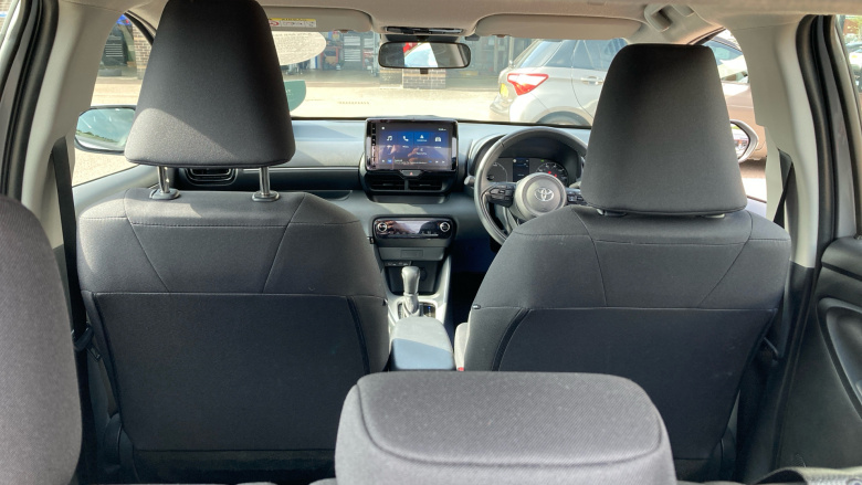 Toyota Yaris 1.5 Hybrid Icon 5dr CVT Hybrid Hatchback